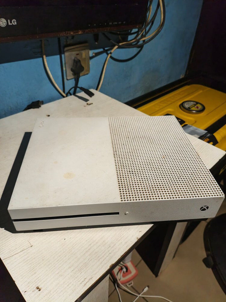 Xbox one S